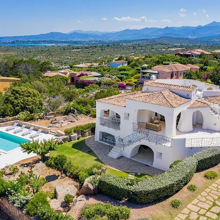 Villa Adele, Con Piscina A 700 Mt Dal Mare *