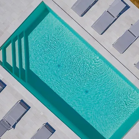 Adele, Con Piscina A 700 Mt Dal Mare Vila Monte Petrosu