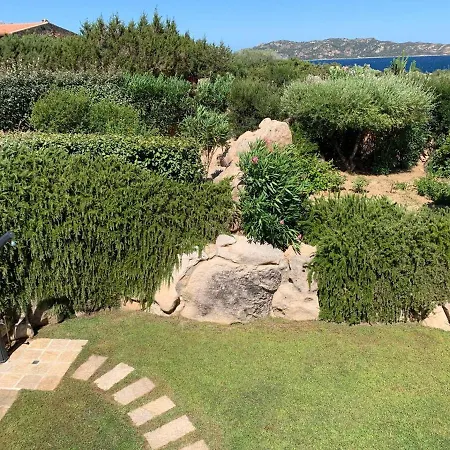 Villa Adele, Con Piscina A 700 Mt Dal Mare Monte Petrosu