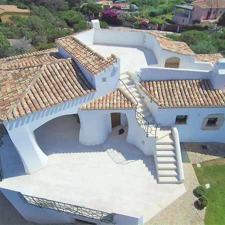 Adele, Con Piscina A 700 Mt Dal Mare *