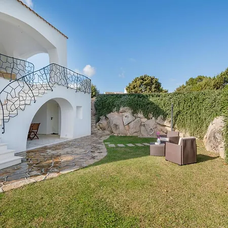 Adele, Con Piscina A 700 Mt Dal Mare Vila *